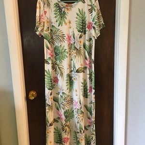 Hilo Hatties long tropical orchid dress 2XL